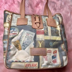 Dooney & Bourke Bag